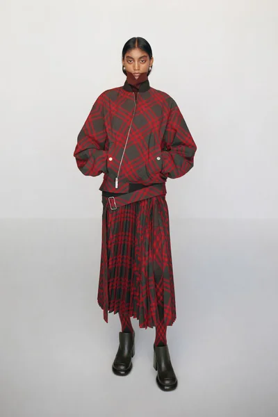 Look 17